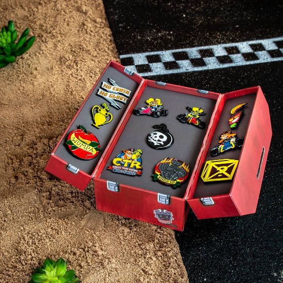 Set Bedževa Official Crash Team Racing Nitro-Fueled Toolbox